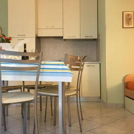 Piazzetta Villa